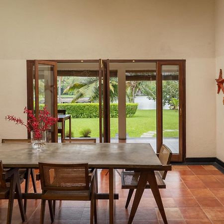 Baymaas Lake House Kochi Exterior photo